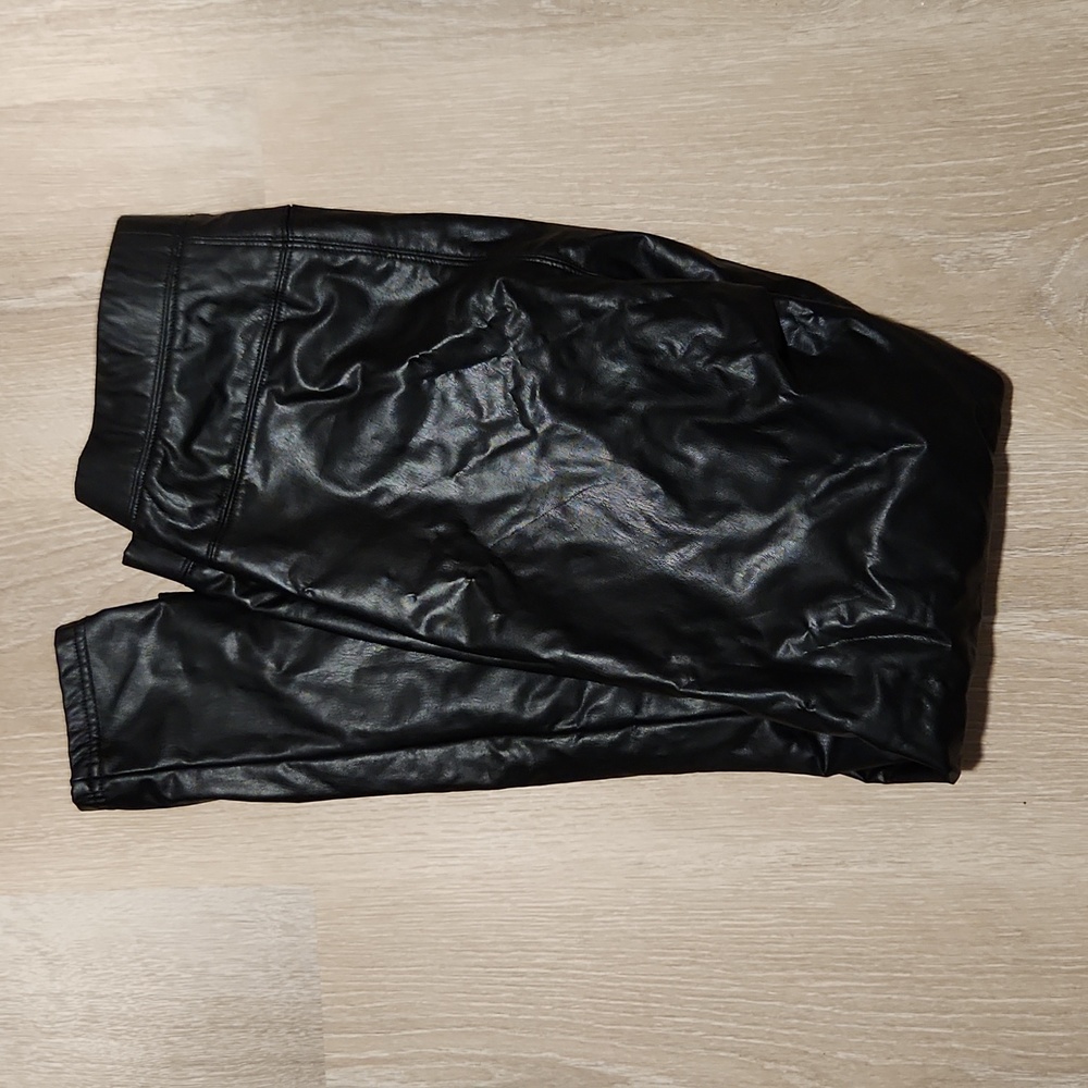 Pink lily faux leather leggings